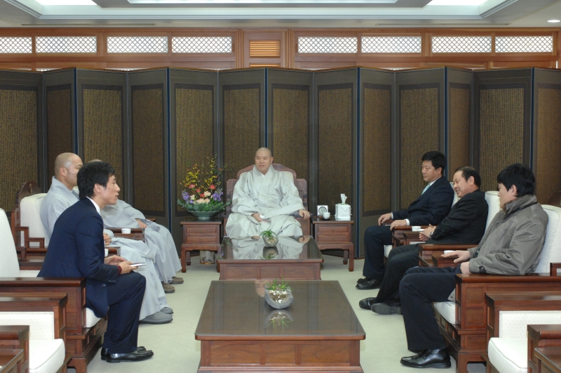 2010.01.12_중국 도문시 종교국 관계자 예방 (7)